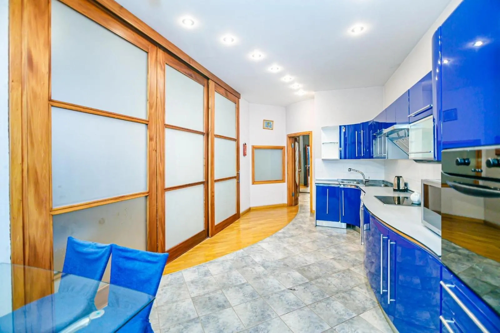 Apartment With Billiards Baku Azerbaijan