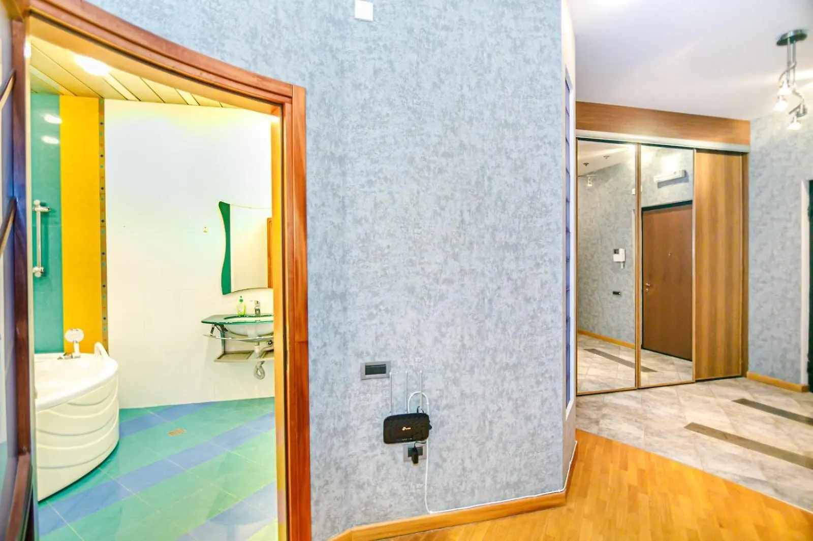 Apartment With Billiards Baku